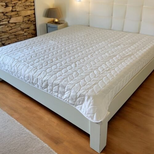Prekrivač B1 150x210cm Bela boja