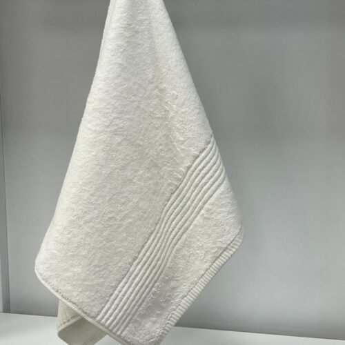 Peškir Stock 50x90cm S48 Dezen Bela boja