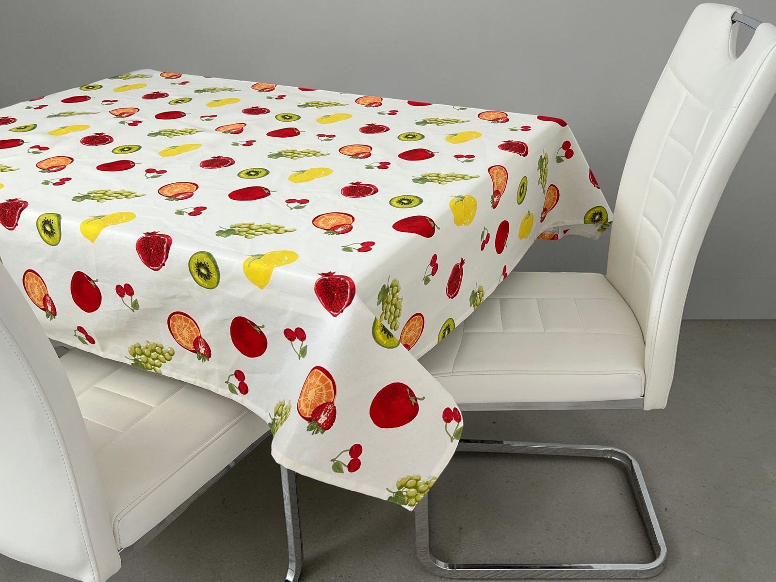 Stolnjak 150x150cm Dezen Citrus