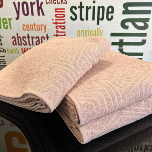 Frotirni prekrivač Winter 400g/m2 200x240cm Roze boja